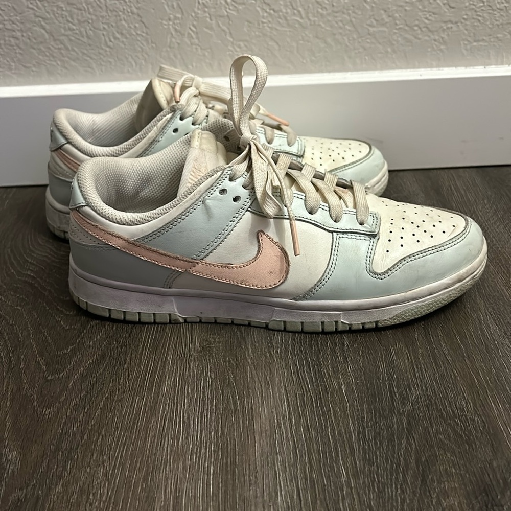Nike Dunks